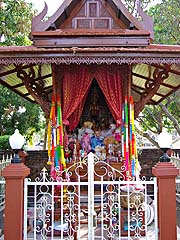 Spirit house for children