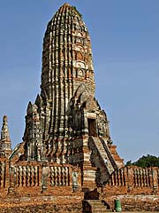 Khmer style central prang