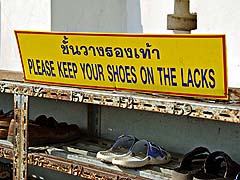 Translator needed at Wat Mongkhol Bophit