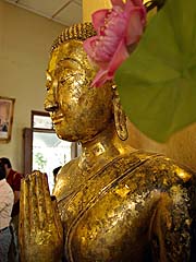 Another Buddha image, Wat Traimit, Bangkok