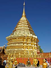 Gold chedi at Wat Prathat Doi Suthep