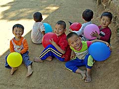 Lisu village kids