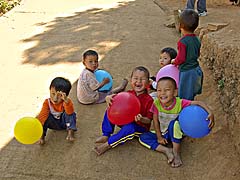 Lisu village kids