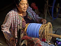 Threading at Pa-Da Museum