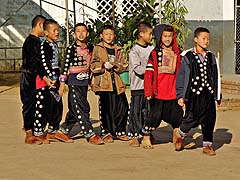 Schoolboys, Mae Sa Mai