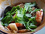 Crystal noodles in a clay pot with prawns, Yok Yor Marina, Bangkok