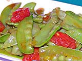 Snow peas and tomatoes